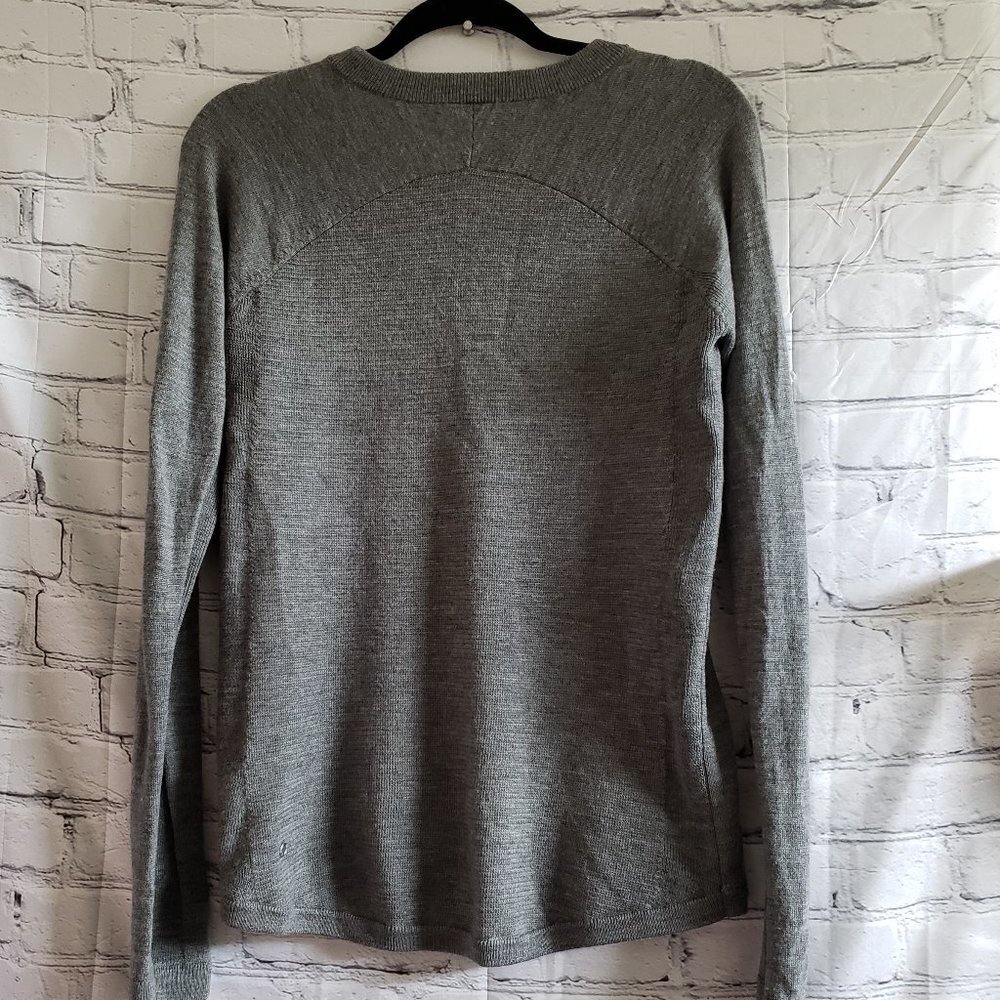 Lululemon Sweater - Picture 6 of 6